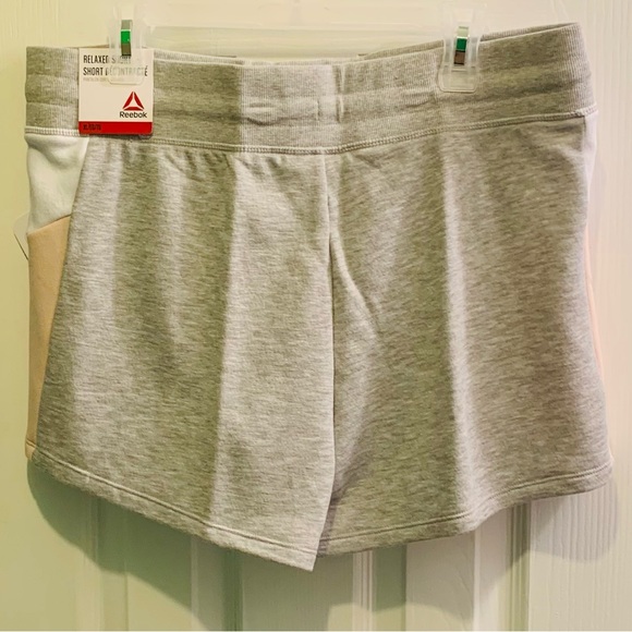 Reebok Women Size XL Grey Heather Colorblock Shorts Relax Drawstring Running - Picture 2 of 12